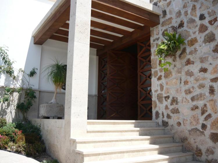 Home in Metric Way