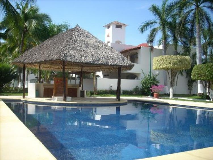 Foto Casa en Venta en ZONA HOTELERA I, Ixtapa Zihuatanejo, Guerrero - $ 1.500.000 - CAV11406 - BienesOnLine