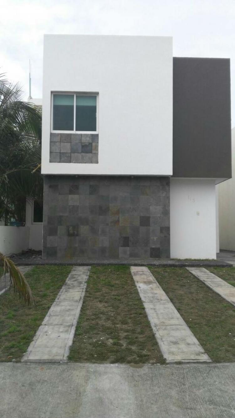 Foto Casa en Venta en Boca del Ro, Veracruz - $ 1.800.000 - CAV163540 - BienesOnLine