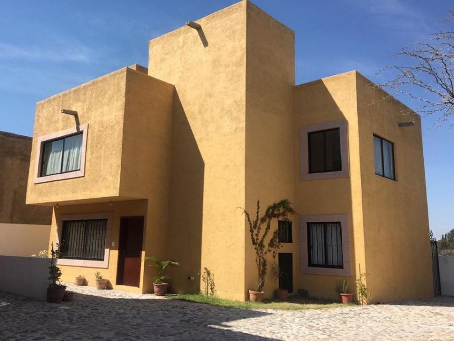 Foto Casa en Venta en El Capricho, San Miguel de Allende, Guanajuato - $ 3.400.000 - CAV306724 - BienesOnLine