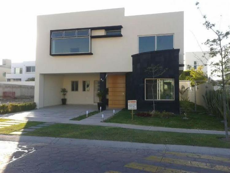 Foto Casa en Venta en Puerta del Bosque, Zapopan, Jalisco - $ 7.900.000 - CAV96059 - BienesOnLine