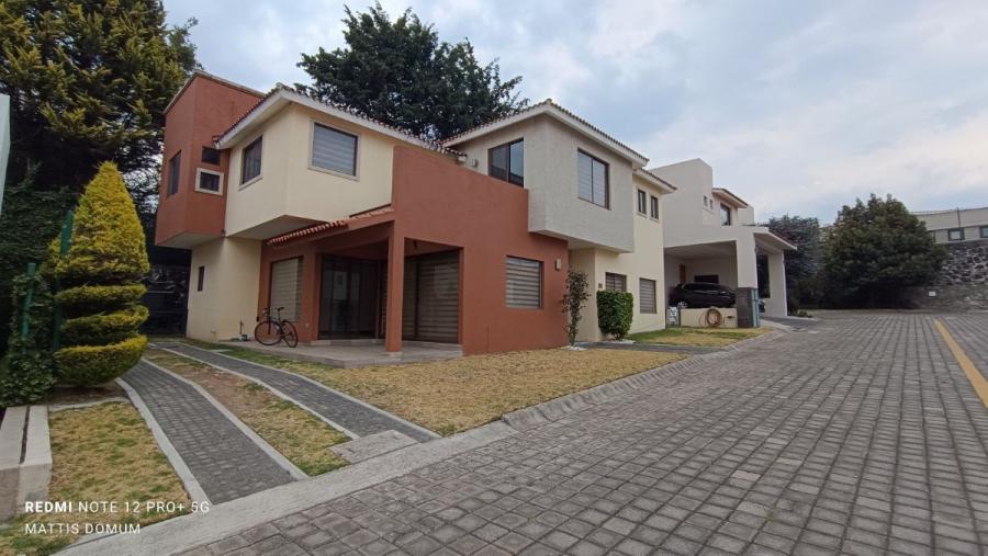 Foto Casa en Venta en FRACC. Y CLUB DE GOLF LOS ENCINOS, Lerma de Villada, Mexico - $ 7.480.000 - CAV360962 - BienesOnLine