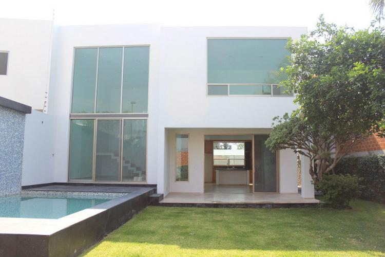 Home in Metric Way