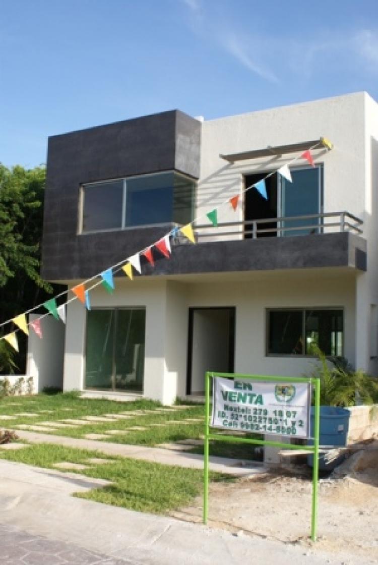 Foto Casa en Venta en Residencial Cumbres, Cancún, Quintana Roo - $ 3.000.000 - CAV27746 - BienesOnLine