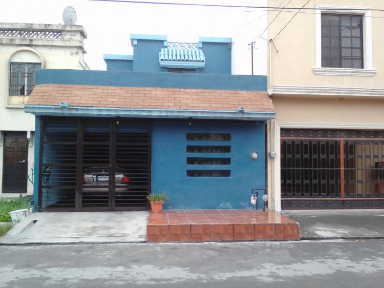 Foto Casa en Venta en LA HACIENDA LOS PINOS, Ciudad Apodaca, Nuevo Leon - $ 690.000 - CAV199336 - BienesOnLine