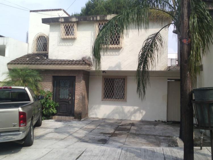 Foto Casa en Venta en CUMBRES 4 SECTOR, Monterrey, Nuevo Leon - $ 3.100.000 - CAV209399 - BienesOnLine