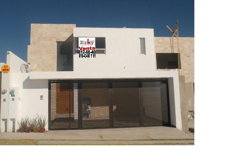 Foto Casa en Venta en VILLA MAGNA, San Luis Potos, San Luis Potosi - $ 2.300.000 - CAV152111 - BienesOnLine