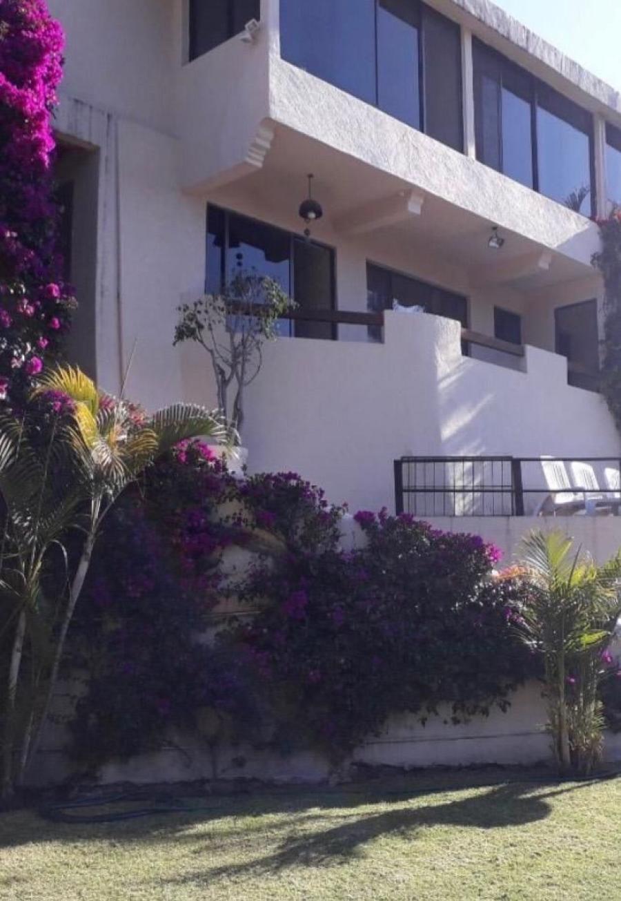 Foto Casa en Venta en Rancho Corts, Cuernavaca, Morelos - $ 5.900.000 - CAV262752 - BienesOnLine