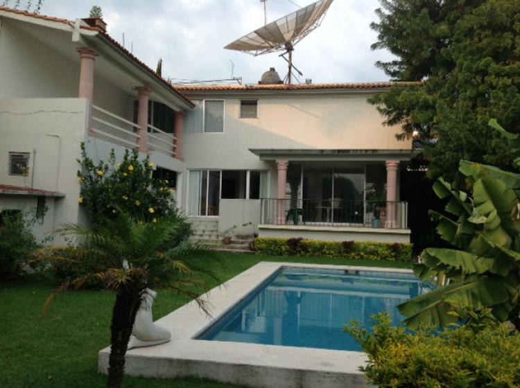 Foto Casa en Venta en Rancho Corts., Cuernavaca, Morelos - $ 4.200.000 - CAV189346 - BienesOnLine