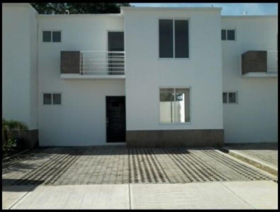 Foto Casa en Venta en C.I.V.I., Iguala de la Independencia, Guerrero - $ 1.280.000 - CAV343651 - BienesOnLine