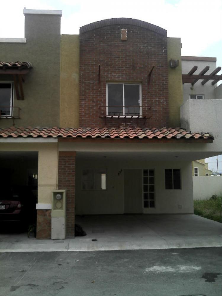 Foto Casa en Venta en FRACC. REAL DE TOLEDO, Pachuca de Soto, Hidalgo - $ 1.250.000 - CAV127764 - BienesOnLine