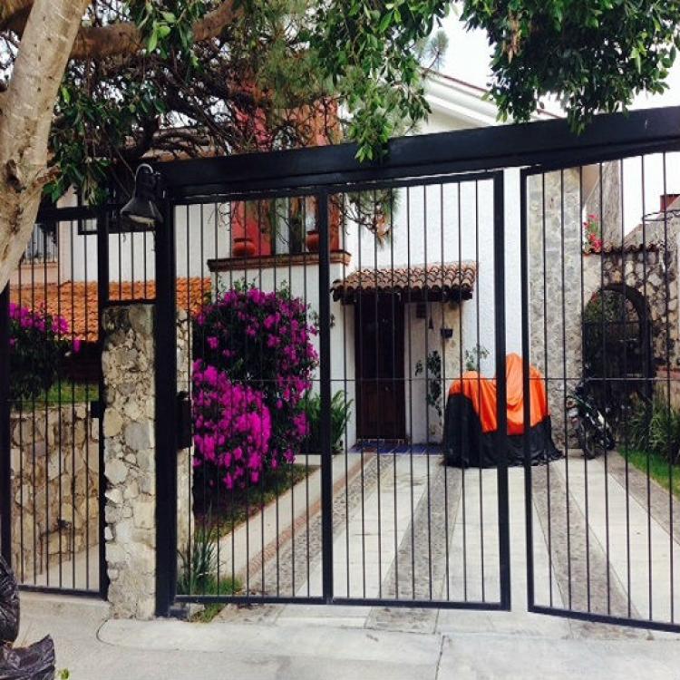Foto Casa en Venta en bugambilias, Zapopan, Jalisco - $ 2.550.000 - CAV109759 - BienesOnLine