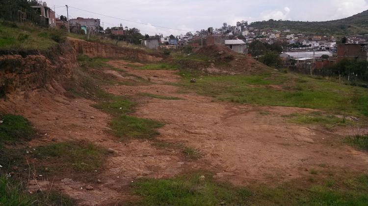 Foto Terreno en Venta en col. puerto de buenavista, Morelia, Michoacan de Ocampo - TEV104014 - BienesOnLine