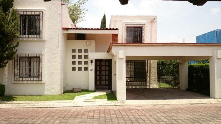 Foto Casa en Renta en Conjunto Residencial Las Quintas, Santiago Momoxpan, Puebla - $ 10.400 - CAR128053 - BienesOnLine