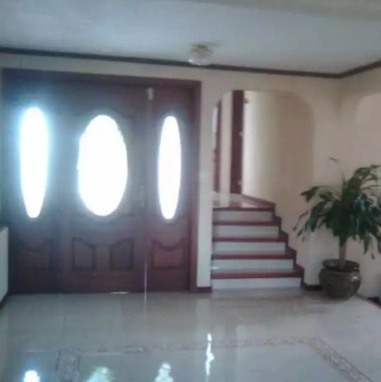Home in Metric Way