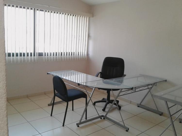 Foto Oficina en Renta en Juan Fernandez Albarran, Metepec, Mexico - $ 3.500 - OFR209119 - BienesOnLine