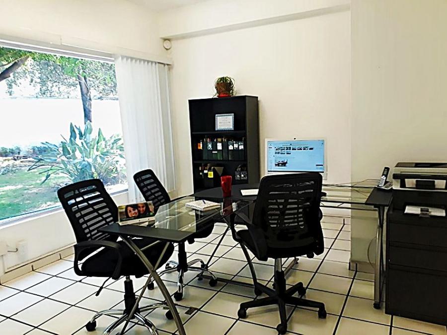 Foto Oficina en Renta en RCOS VALLARTA, ZAPOPAN, Jalisco - $ 16.000 - OFR285948 - BienesOnLine