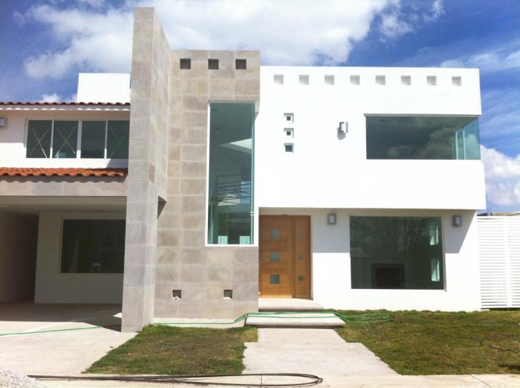 Foto Casa en Renta en Buenavista, Metepec, Mexico - $ 16.000 - CAR168668 - BienesOnLine