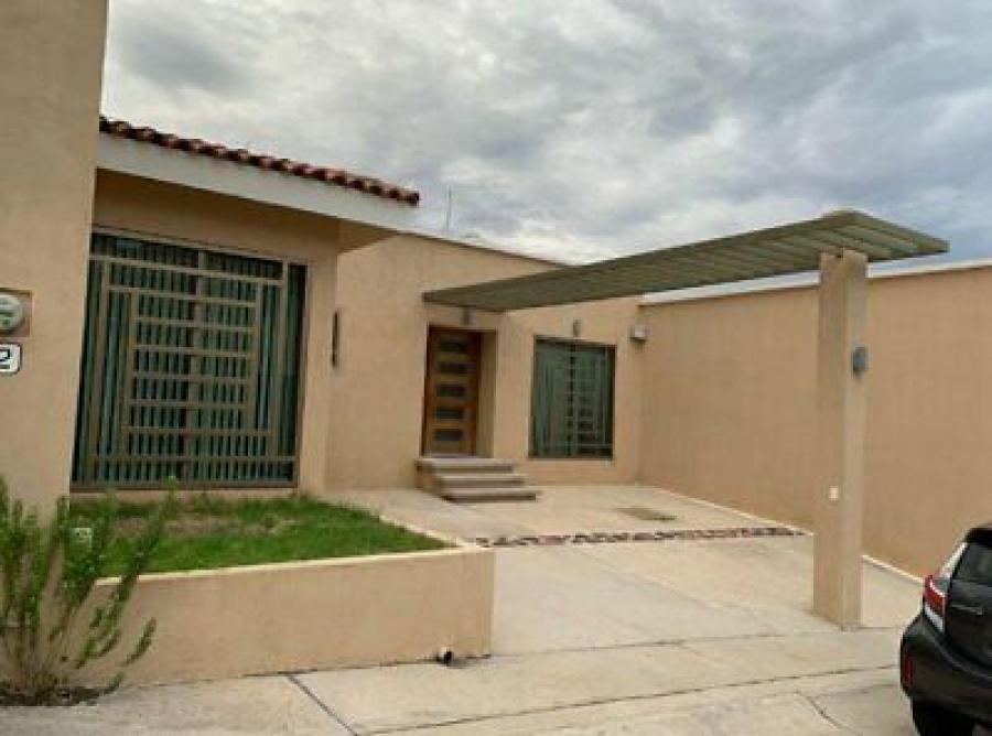 Foto Casa en Renta en OAXTEPEC, Yautepec de Zaragoza, Morelos - $ 10.050 - CAR304414 - BienesOnLine
