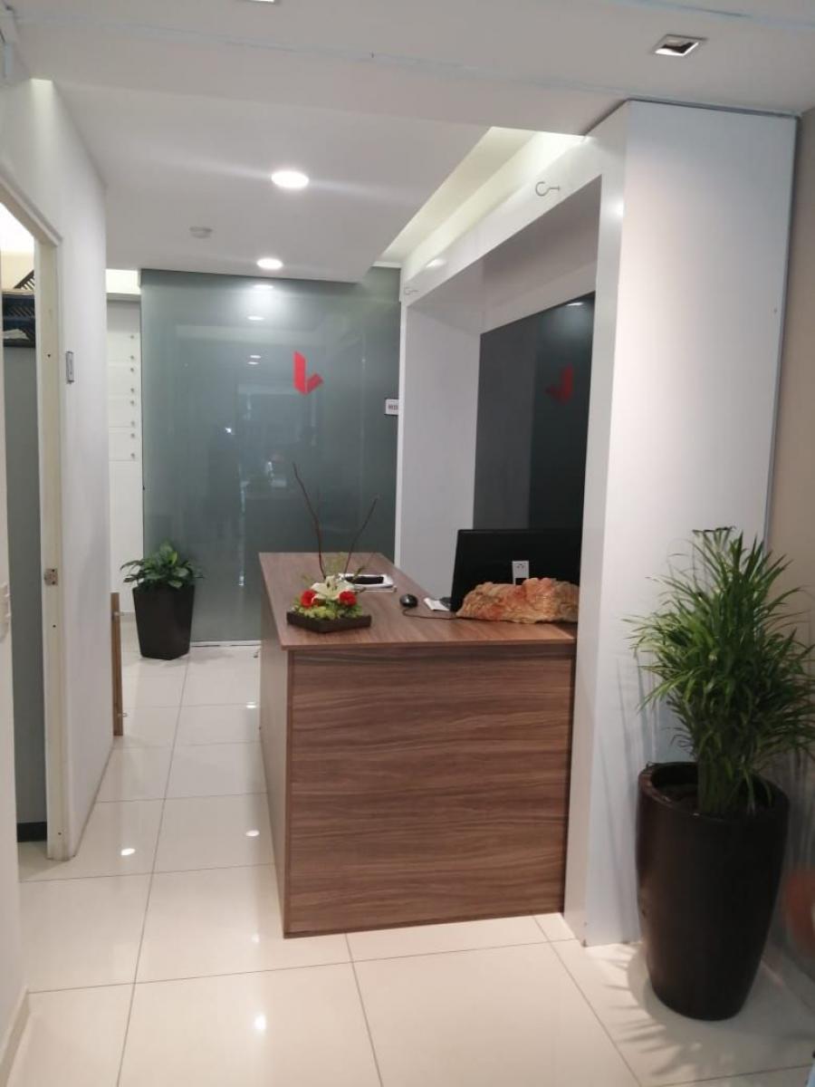 Foto Oficina en Renta en VALLARTA NORTE, Guadalajara, Jalisco - $ 6.000 - OFR263717 - BienesOnLine