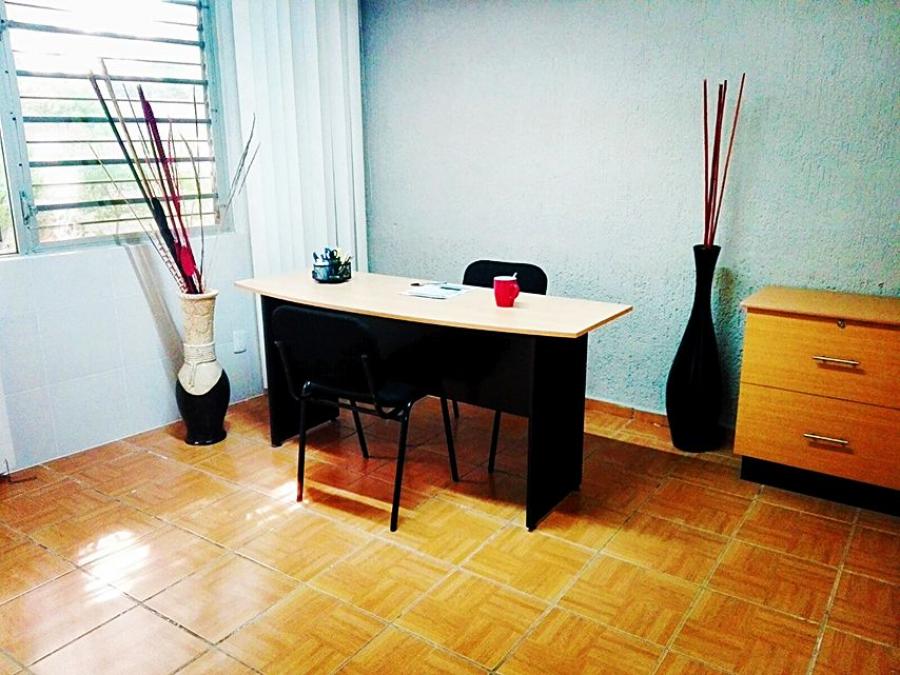 Foto Oficina en Renta en LOMAS ALTAS, Zapopan, Jalisco - $ 2.500 - OFR265033 - BienesOnLine