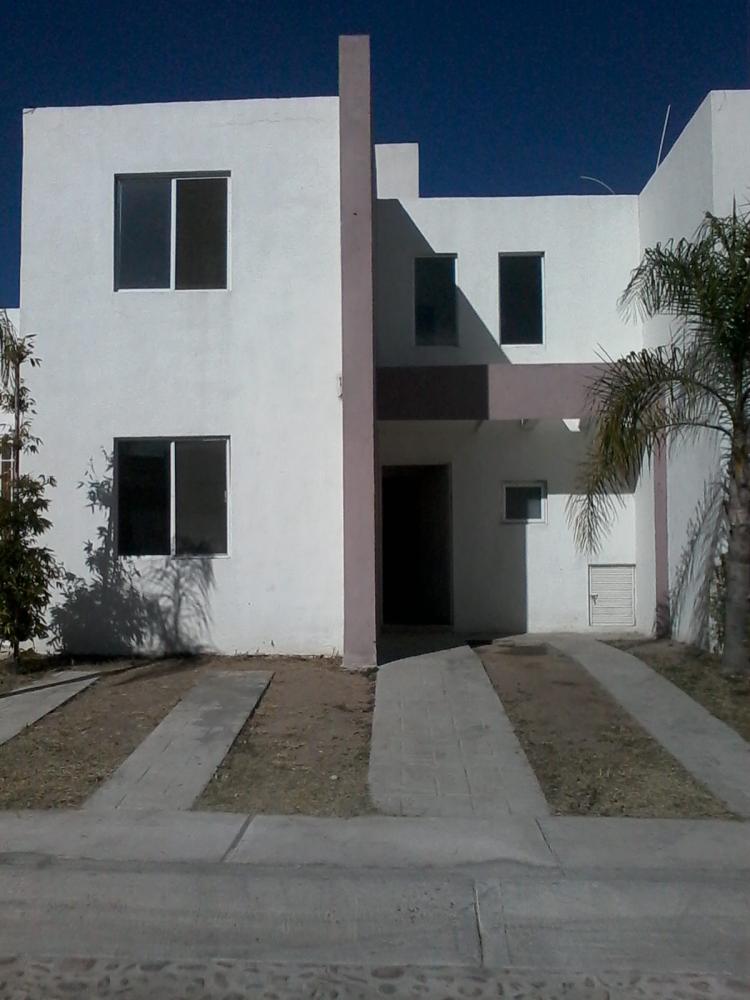 Foto Casa en Renta en Paso de Aregenta, Jess Mara, Aguascalientes - $ 3.900 - CAR130799 - BienesOnLine