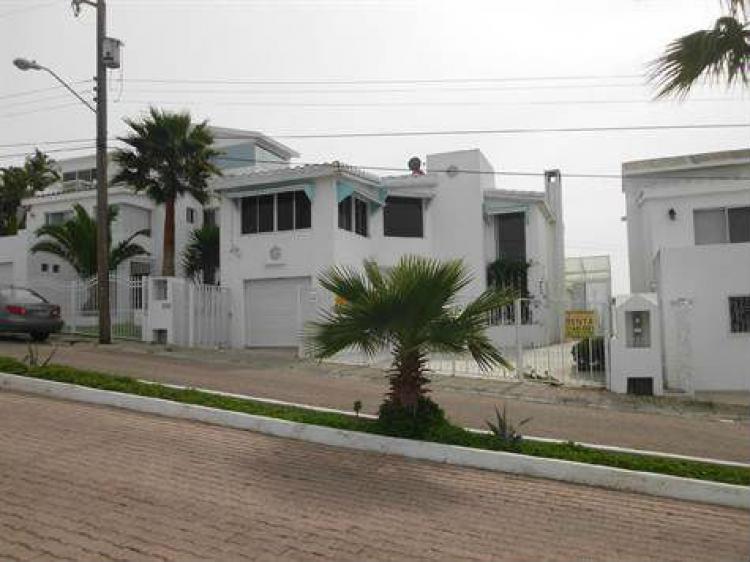 Foto Casa en Renta en RESIDENCIAL BAJA MALIBU, Rosarito, Baja California - U$D 1.200 - CAR97684 - BienesOnLine