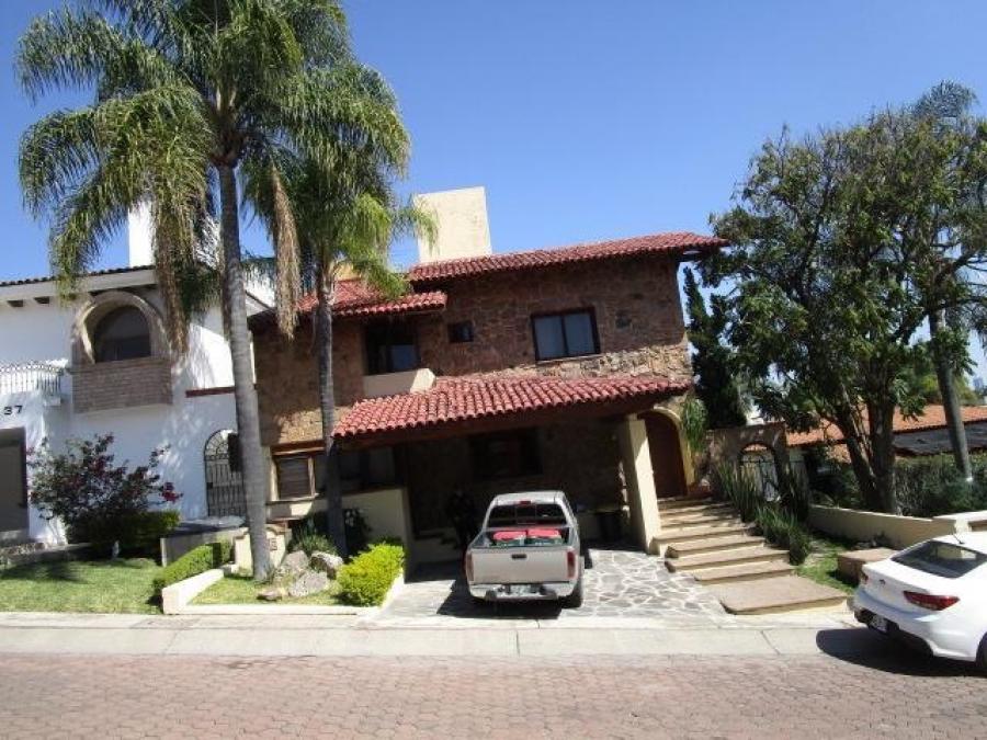 Foto Casa en Venta en ROYAL country, Zapopan, Jalisco - $ 12.300.000 - CAV281773 - BienesOnLine