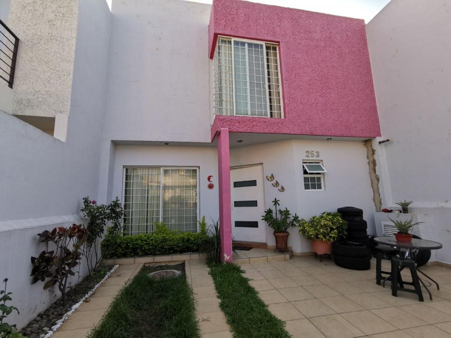 Foto Casa en Venta en BOSQUES DE SAN ISIDRO, Zapopan, Jalisco - $ 2.750.000 - CAV283870 - BienesOnLine