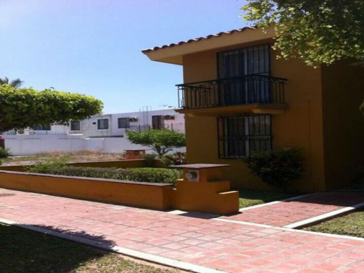 Foto Casa en Venta en Fracc. Royal Country, Mazatln, Sinaloa - $ 2.247.000 - CAV126700 - BienesOnLine