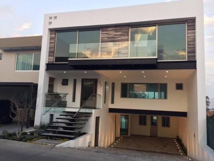 Foto Casa en Venta en VILLA VERONA, Zapopan, Jalisco - $ 10.950.000 - CAV220140 - BienesOnLine