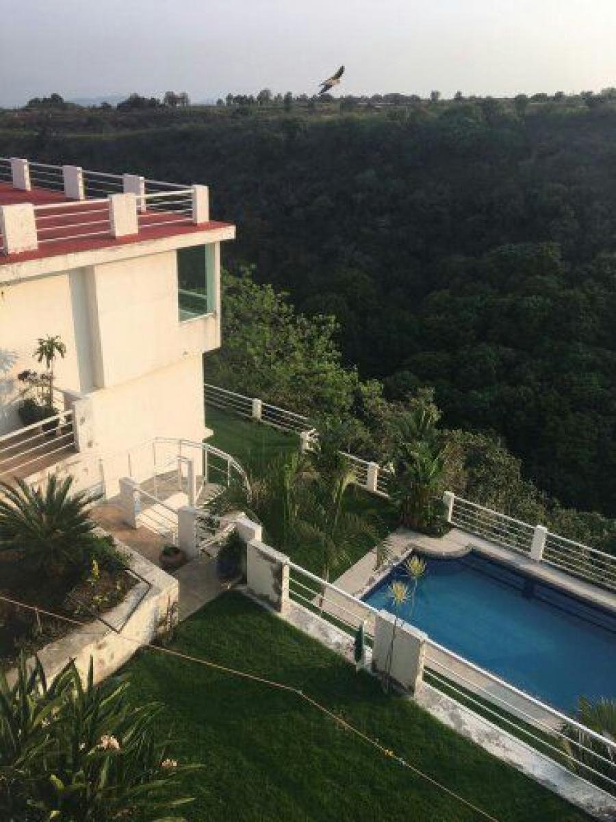 Foto Casa en Venta en Lomas Tetela, Cuernavaca, Morelos - $ 4.300.000 - CAV253974 - BienesOnLine