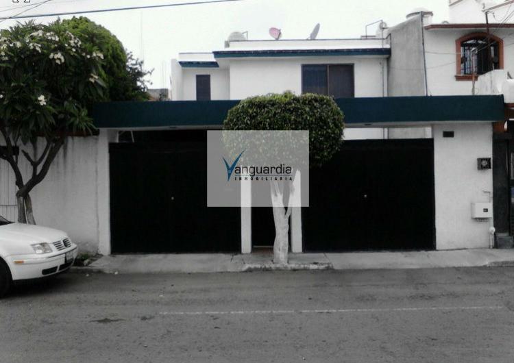 Casa en Venta en JARDINES DE LA HACIENDA, Santiago de Querétaro, Queretaro  Arteaga - $  - CAV129645 - BienesOnLine