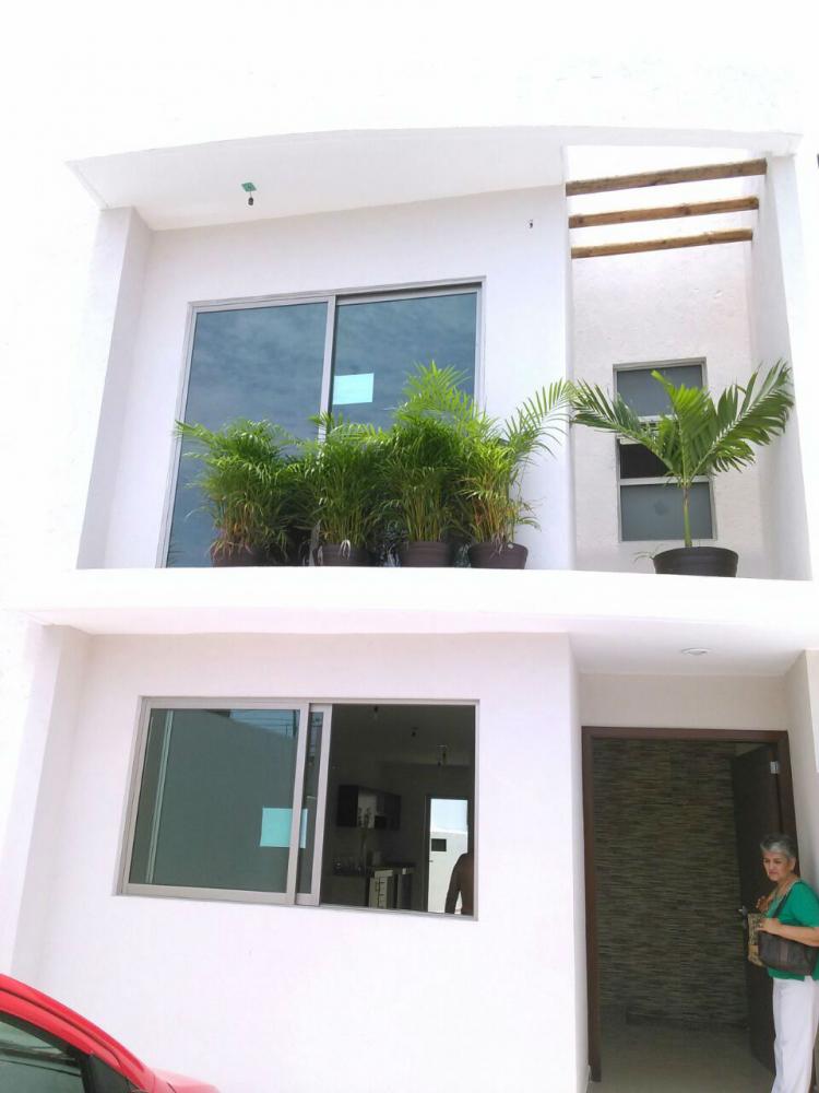 Foto Casa en Venta en revolucion, Boca del Ro, Veracruz - $ 1.750.000 - CAV125200 - BienesOnLine