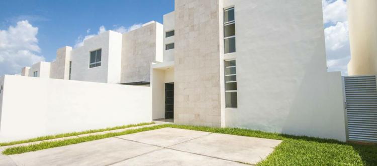 Foto Casa en Venta en ALTARIA CHOLUL, Mrida, Yucatan - $ 1.421.000 - CAV152222 - BienesOnLine