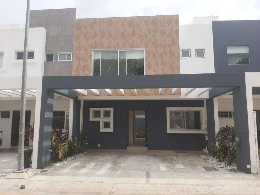 Foto Casa en Venta en Residencial Arbolada, Cancn, Quintana Roo - $ 2.490.000 - CAV305670 - BienesOnLine