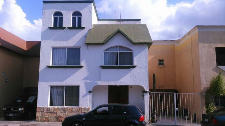 Foto Casa en Venta en Pascual Ortiz de Ayala, Morelia, Michoacan de Ocampo - $ 1.445.000 - CAV179479 - BienesOnLine