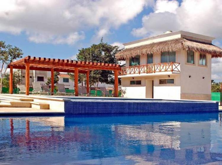 Foto Casa en Venta en Privanza, Playa del Carmen, Quintana Roo - $ 2.850.000 - CAV8012 - BienesOnLine