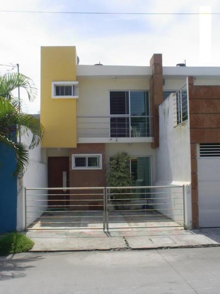 Foto Casa en Venta en colonia Flores Magn de Boca del Ro, Boca del Ro, Veracruz - $ 1.250.000 - CAV40595 - BienesOnLine