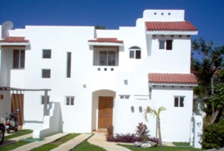 Foto Casa en Venta en Playacar Fase II, Playa del Carmen, Quintana Roo - U$D 215.000 - CAV7116 - BienesOnLine