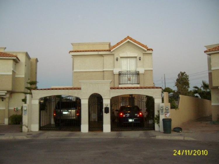 Foto Casa en Venta en REAL DEL SOL, Mexicali, Baja California - $ 1.630.000 - CAV32220 - BienesOnLine