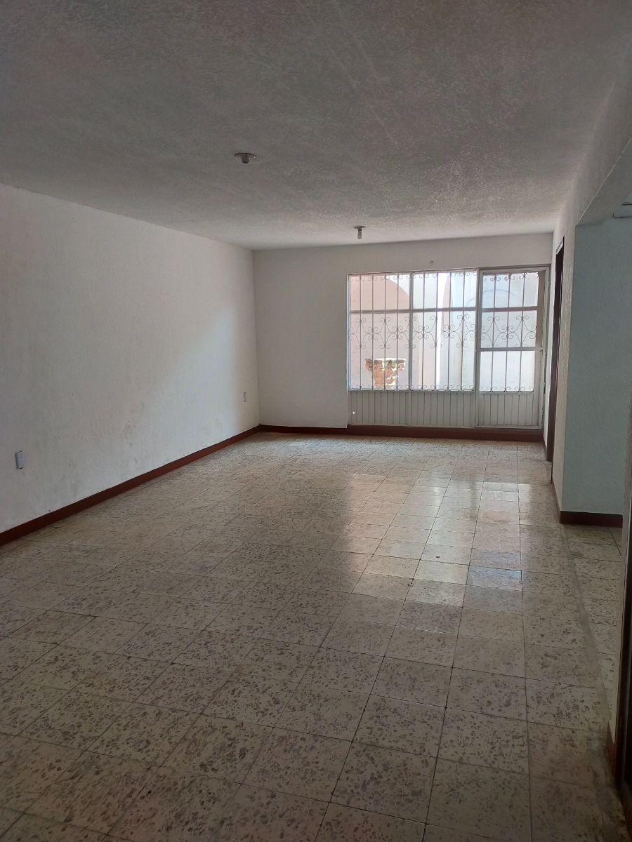 Foto Casa en Renta en Calzada Los Chinacos., Irapuato, Guanajuato - $ 14.000 - CAR92848 - BienesOnLine
