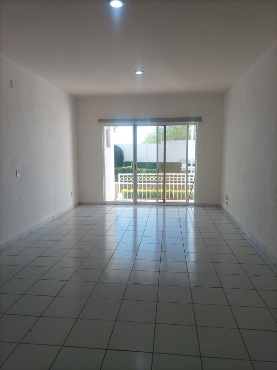 Foto Departamento en Renta en Villas de Irapuato, Irapuato, Guanajuato - $ 10.600 - DER350136 - BienesOnLine