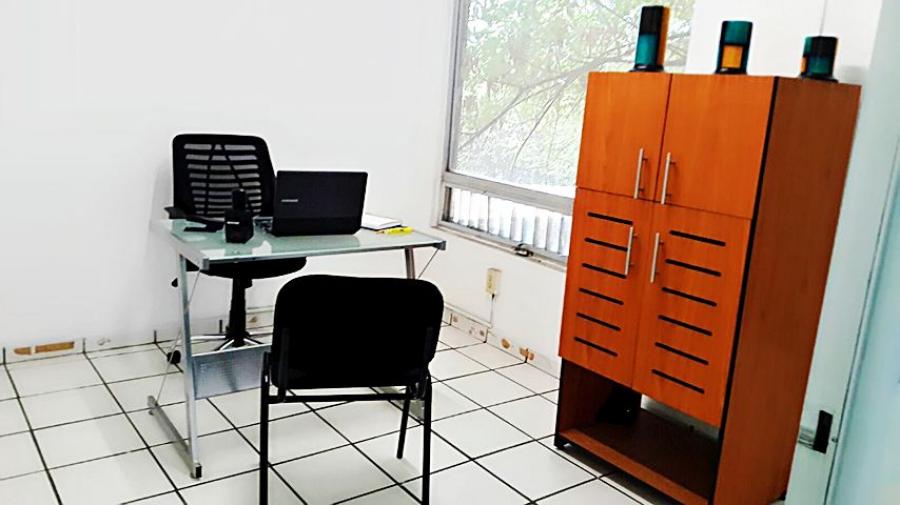 Foto Oficina en Renta en ARCOS VALLARTA, GUADALAJARA, Jalisco - $ 9.000 - OFR296707 - BienesOnLine