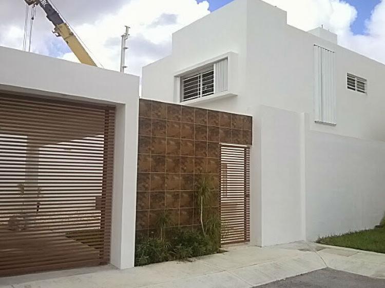 Foto Casa en Venta en Gran Santa Fe, Cancn, Quintana Roo - $ 2.000.000 - CAV87113 - BienesOnLine