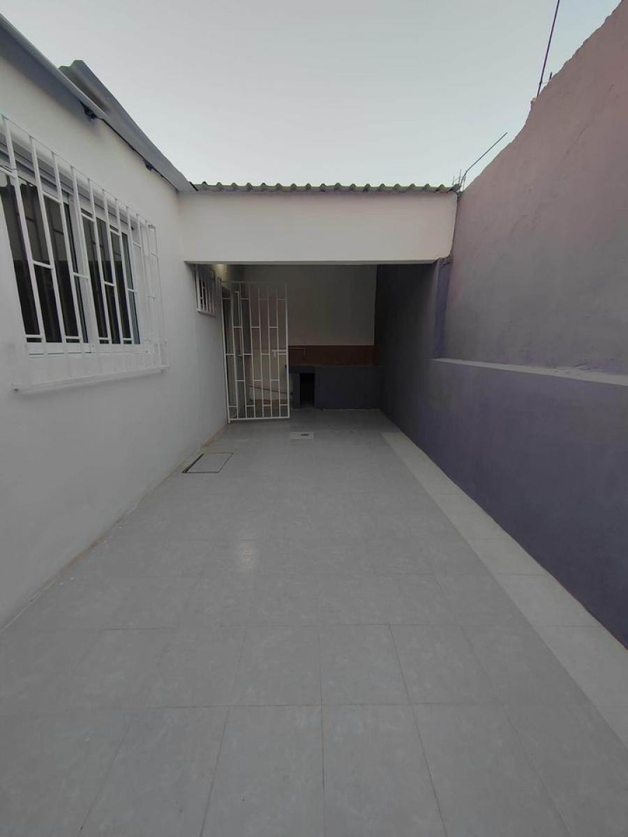 Home in Metric Way