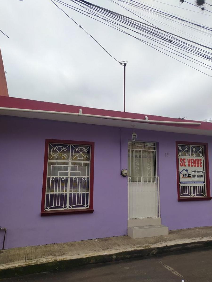 Foto Casa en Venta en Coatepec, Veracruz - $ 1.335.000 - CAV352144 - BienesOnLine