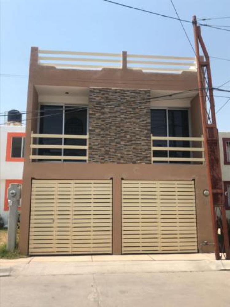 Foto Casa en Venta en privada el campirano, Irapuato, Guanajuato - $ 1.490.000 - CAV178837 - BienesOnLine