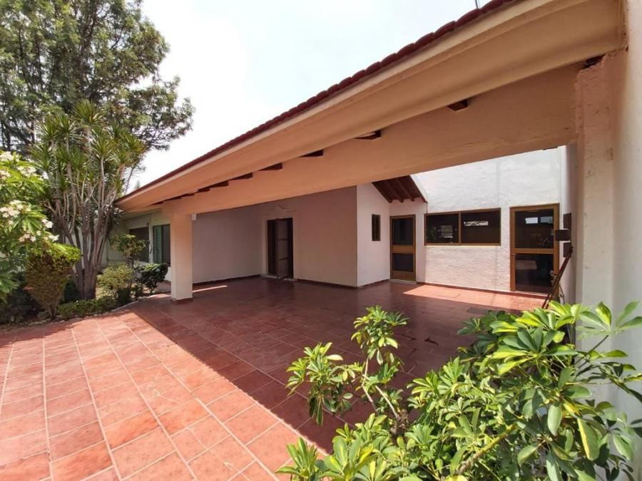 Foto Casa en Venta en Villas de Irapuato, Irapuato, Guanajuato - $ 5.800.000 - CAV99078 - BienesOnLine