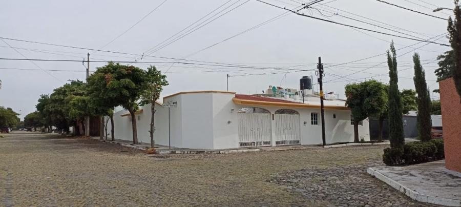 Foto Casa en Venta en JARDINES VISTA HERMOSA, Colima, Colima - $ 4.500.000 - CAV349759 - BienesOnLine